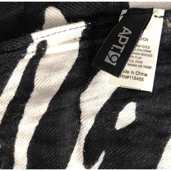 APT.9 - WOMENS BLACK/WHITE FRINCH END RECTANGLE SCARF - Picture 2 of 3